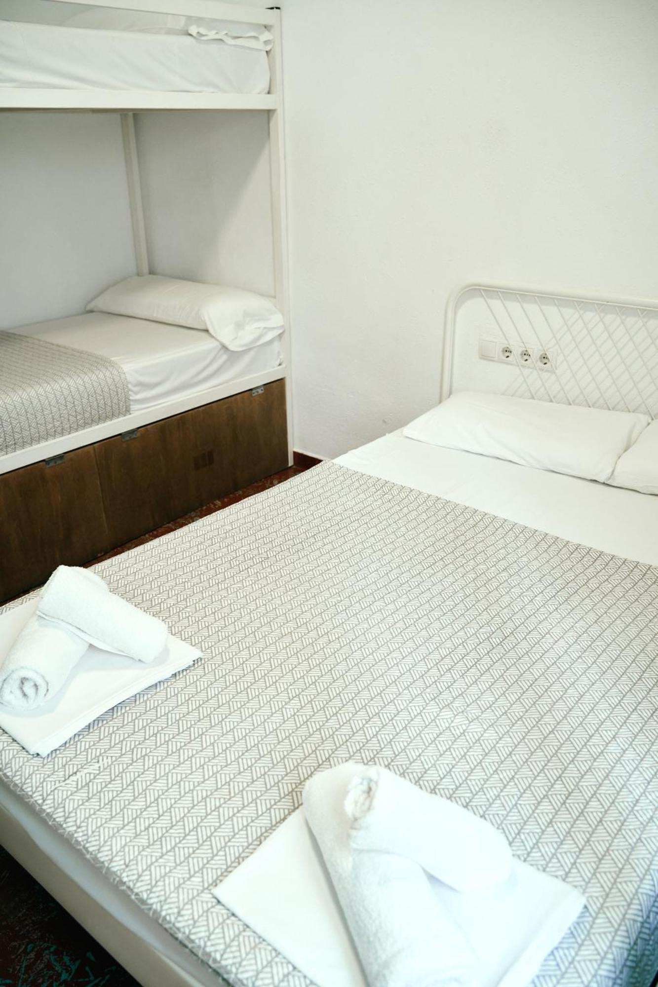 Lagom Apartments New, 5 Min Walk From The Sea リョレート・デ・マル エクステリア 写真