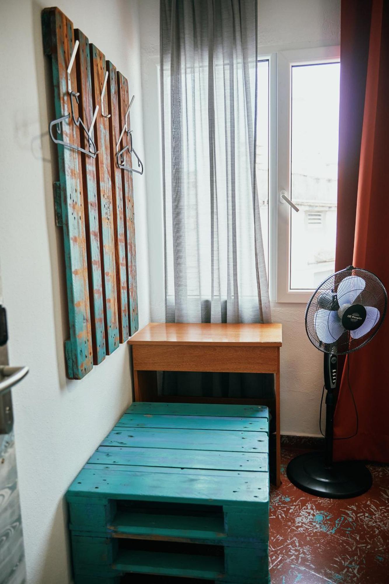 Lagom Apartments New, 5 Min Walk From The Sea リョレート・デ・マル エクステリア 写真