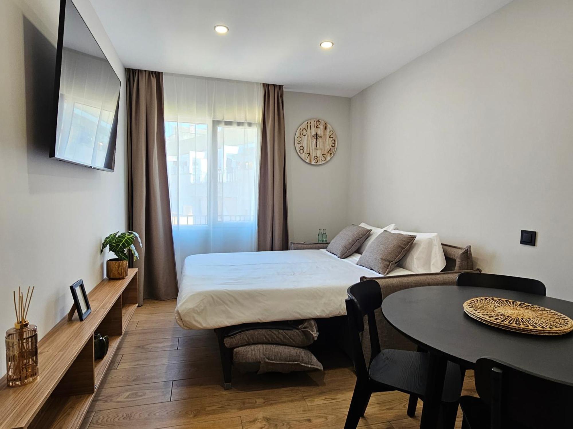 Lagom Apartments New, 5 Min Walk From The Sea リョレート・デ・マル エクステリア 写真